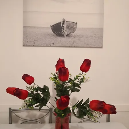 Il Mare Ad Un Passo Апартаменты Варацце