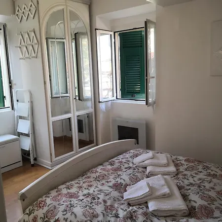 شقة Il Mare Ad Un Passo فاراتسي